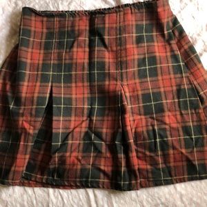 Plaid mini skirt